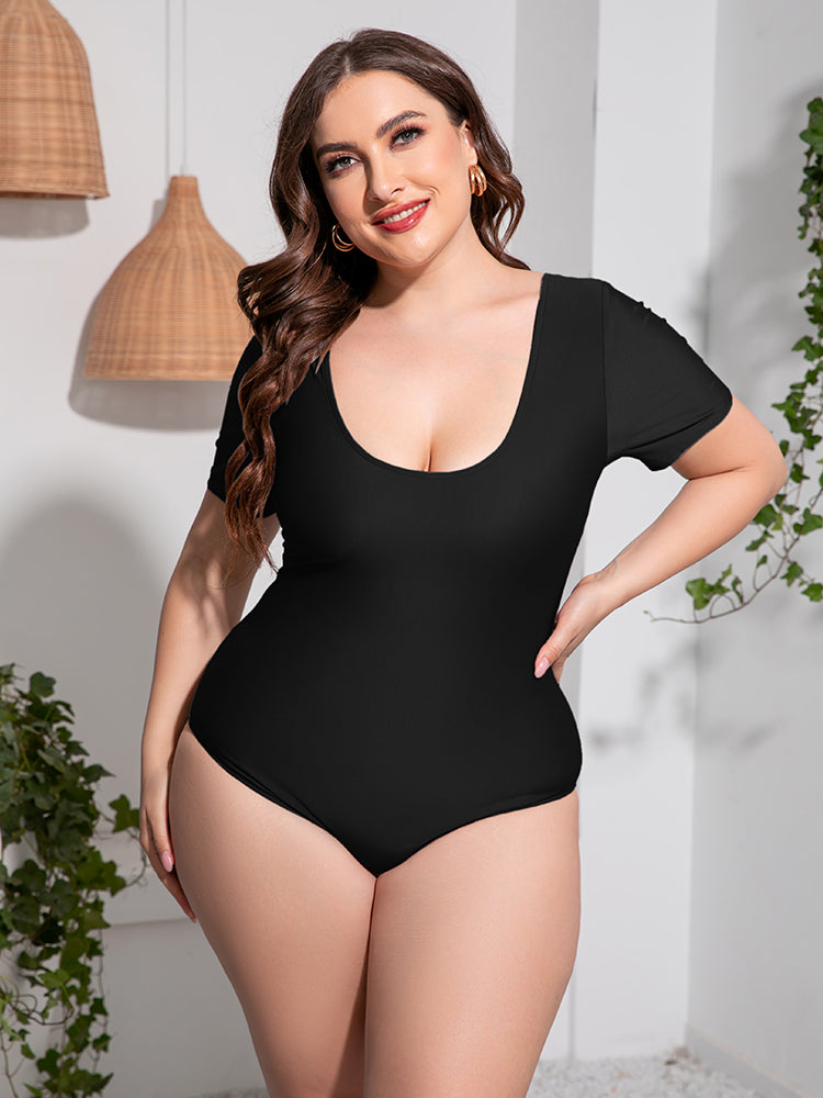 Plus Size Scoop Neck Short Sleeve One-Piece Swimsuit, NikkiandNaomi