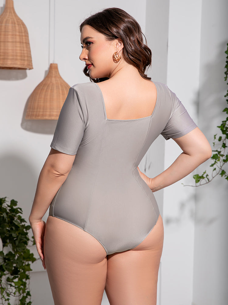 Plus Size Scoop Neck Short Sleeve One-Piece Swimsuit, NikkiandNaomi